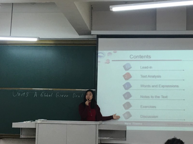 外语与通识教研部英语教研室开展“磨课”活动